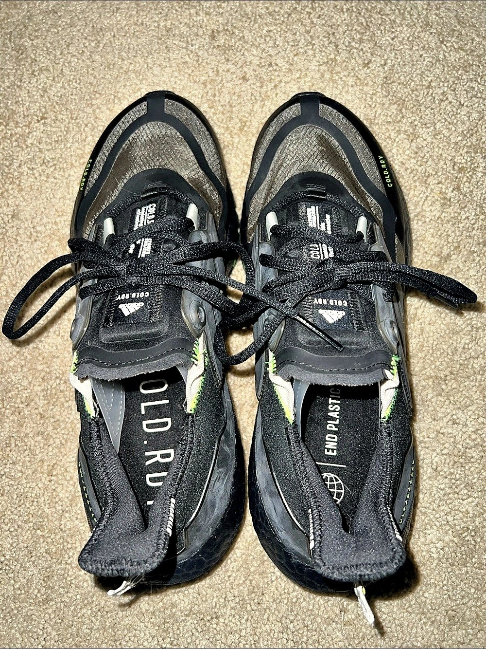 Cold.Rdy Athletic Shoes in Black & Green